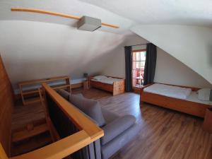 Postel nebo postele na pokoji v ubytování Alm Chalet Grosseck