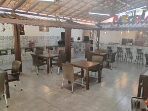 Restaurace v ubytování Encantos de Canedos