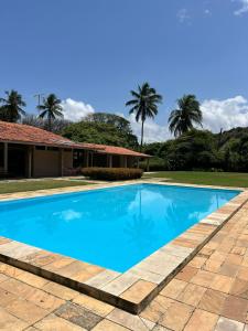 Bazén v ubytování Casa Guaxuma Aluguel Temporada, Casa Praia Alugar, Salão De Festas Maceió AL nebo v jeho okolí