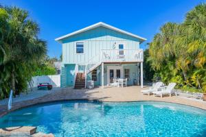 Hồ bơi trong/gần AMI Breeze