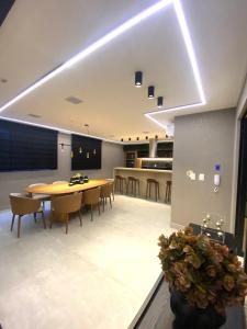 Η κουζίνα ή μικρή κουζίνα στο Studio Design 3 Apt 915 -Mandi Hospitalidade