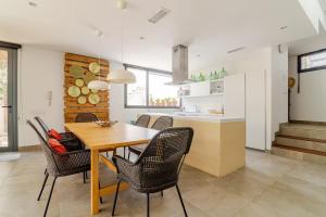 Una cocina o zona de cocina en Exclusiva casa con encanto en Agua Amarga