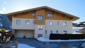 The building in which Az apartmant is located
