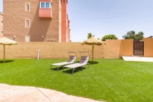 Κήπος έξω από το Evamar House 3 Bedrooms Private Garden and Swimming Pool