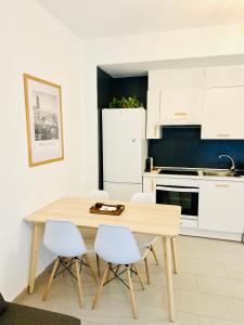 Kuchyň nebo kuchyňský kout v ubytování Apartment Rosario in Malaga center