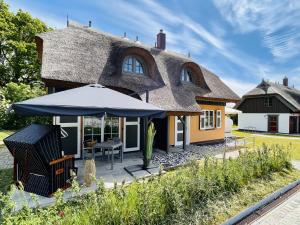 Το κτήριο όπου στεγάζεται  η παραθεριστική κατοικία