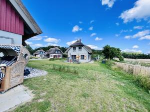 Το κτήριο όπου στεγάζεται  η παραθεριστική κατοικία