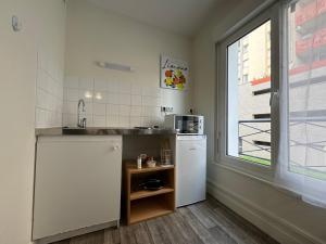 Dapur atau dapur kecil di Escale 12 +9 gambar
