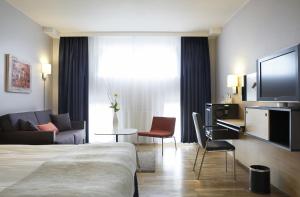 TV o dispositivi per l'intrattenimento presso Quality Hotel Waterfront