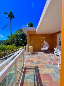 Un balcon sau o terasă la La Villa Beauséjour