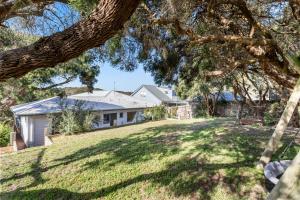 En have udenfor Menzies Backbeach Retreat by Ready Set Stay