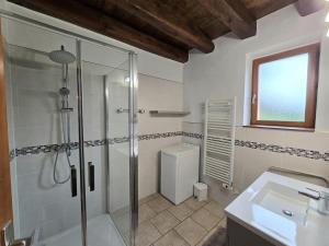 Salignac EyviguesにあるMaison périgourdine 2 chambres à Salignac-Eyvigues avec cour et jardin, animaux acceptés - FR-1-616-5のギャラリーの写真 +8枚の写真