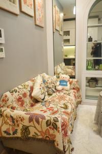 Ένα ή περισσότερα κρεβάτια σε δωμάτιο στο Ecopark Homestay - Sol forest-View Biệt thự đảo