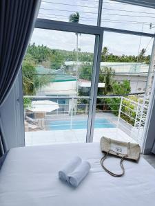 Hồ bơi trong/gần Inner Peace Homestay Phan Thiet