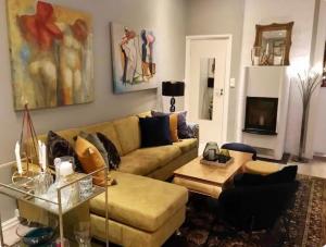 Et opholdsområde på Vakker, svært sentral leilighet med 3 soverom