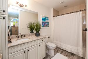 Un baño de Changes in Latitude 403