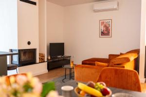 TV a/nebo společenská místnost v ubytování Apartment Zaklina 1496