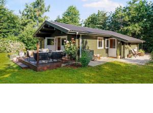 Zahrada ubytování Holiday Home Near The Holiday Town Of Ebeltoft + 18 fotografií