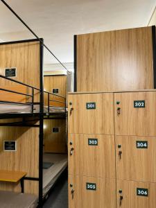 Postel nebo postele na pokoji v ubytování Dreamer Dormitory + 37 fotografií