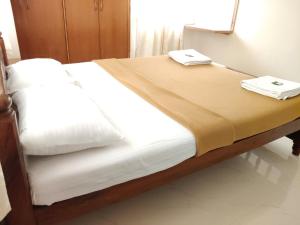Postel nebo postele na pokoji v ubytování Costal Comforts -81472-39666