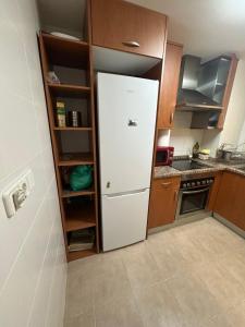 Dapur atau dapur kecil di Casarrubios del monte +11 gambar