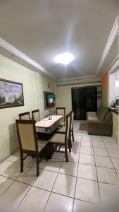 Posezení v ubytování Ed Jorge Frigotto Balneário Camboriú