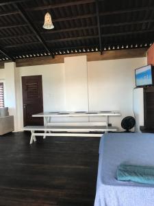 Stolní tenis v ubytování Casa da Praia Sagi nebo okolí