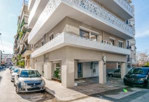 Το κτήριο όπου στεγάζεται  το διαμέρισμα