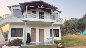 Gallery image of Namo Corbett Resort in Belparāo