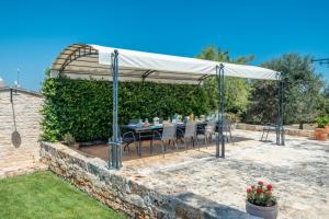 Fotografie z fotogalerie ubytování Villa Oasi dei Trulli by MMega v destinaci Santa Lucia + 30 fotografií