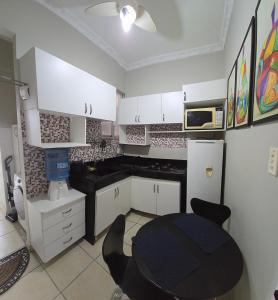 Η κουζίνα ή μικρή κουζίνα στο Botafogo - Melhor Vista