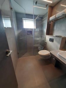 Koupelna v ubytování RATHNA RESIDENCY