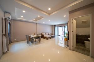 Posezení v ubytování Long-term renting benefits Jomtien Beach The Venice Villa