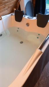 Foto dalla galleria di Cabana AFO a Brăteasca Altre 43 foto