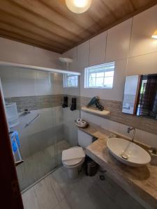 Koupelna v ubytování Chalés Alto Da Estância + 28 fotografií