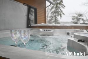 Billede fra billedgalleriet på Manwë - Evasion Panoramique - Spa & Jeux i Petite-Rivière-Saint-François