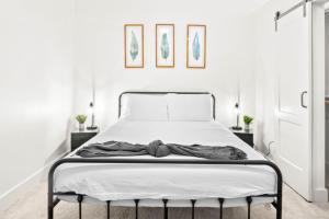 Φωτογραφία από το άλμπουμ του Luxurious New Unit 1Bd1Ba Pool Golf Sim στο Ώστιν