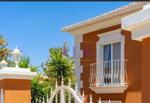 Gallery image of 4 bed 4 bathroom villa Quinta da Boavista in Lagos