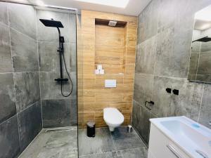 Koupelna v ubytování Apartmány TWINS