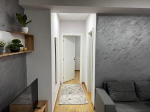 Photo de la galerie de l'établissement Apartment Amistad Novi Sad, à Novi Sad