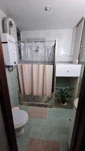 Koupelna v ubytování Copacabana Beach Studio + 56 fotografií