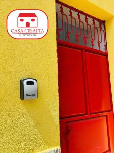 Casa Cisalta N4 - Quarto Compartilhado的证书、奖牌、标识或其他文件