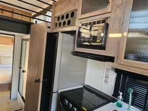Köök või kööginurk majutusasutuses Sun Tinyhouse C