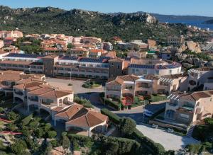 an aerial view of a town with houses at Borgo Punta Tegge il mare la spiaggia il tramonto in La Maddalena