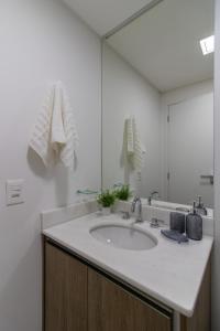 Koupelna v ubytování Uptown Apartament - GRU 2202 + 36 fotografií