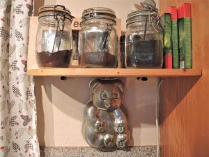 Set per la preparazione di tè e caffè presso Rustico Gatto by Fewotessin