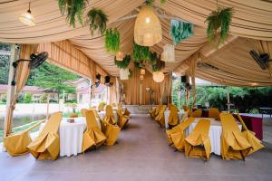 Restaurace v ubytování LiLLA Rainforest Retreat - Hulu Langat