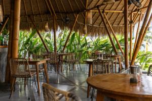 Restoran atau tempat lain untuk makan di Sikara Lombok Hotel