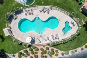 Fotografie z fotogalerie ubytování Indio Gateway-New Salt Water Pool and Spa v destinaci Indio + 34 fotografií