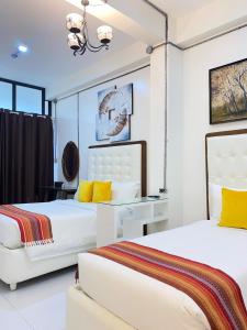 O zonă de relaxare la Red Angel Hotel by Our story